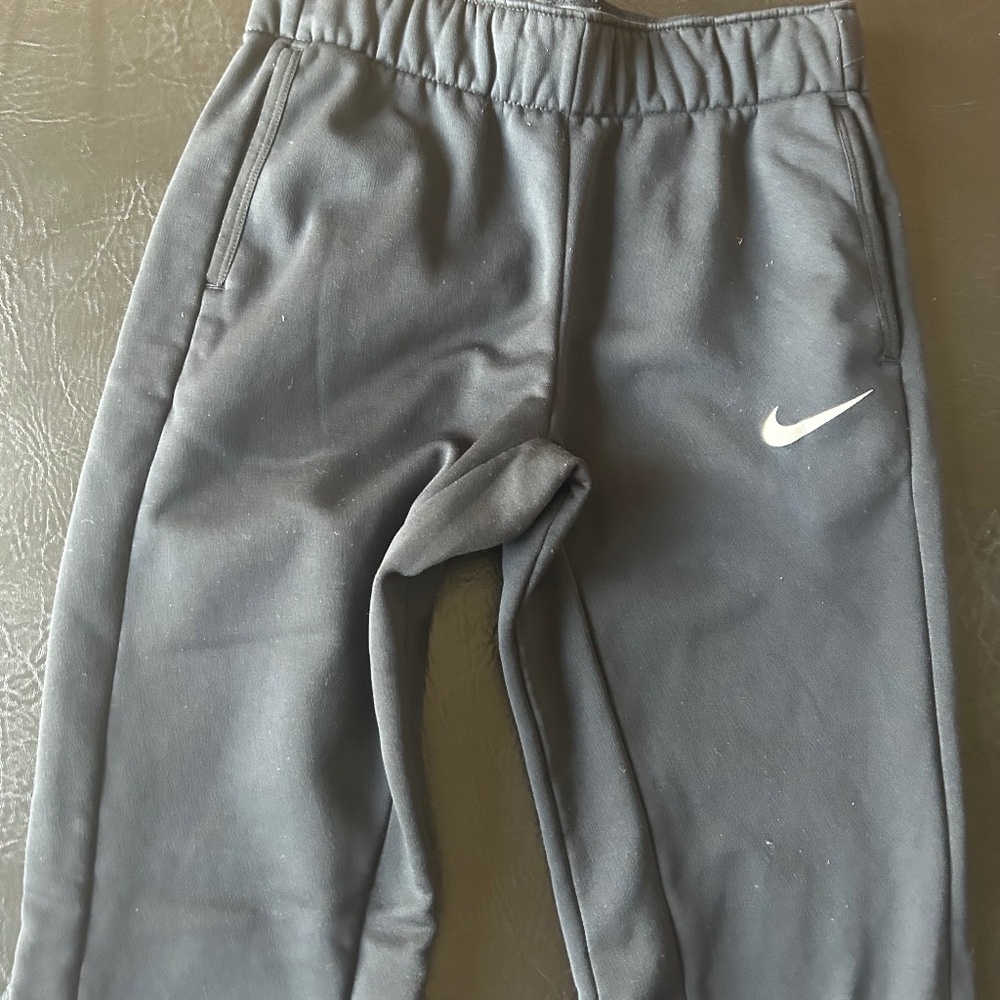 nike dri-fit joggers